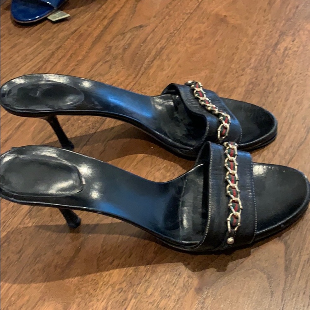 Gucci Black Leather Chain-Trim Heeled Mules